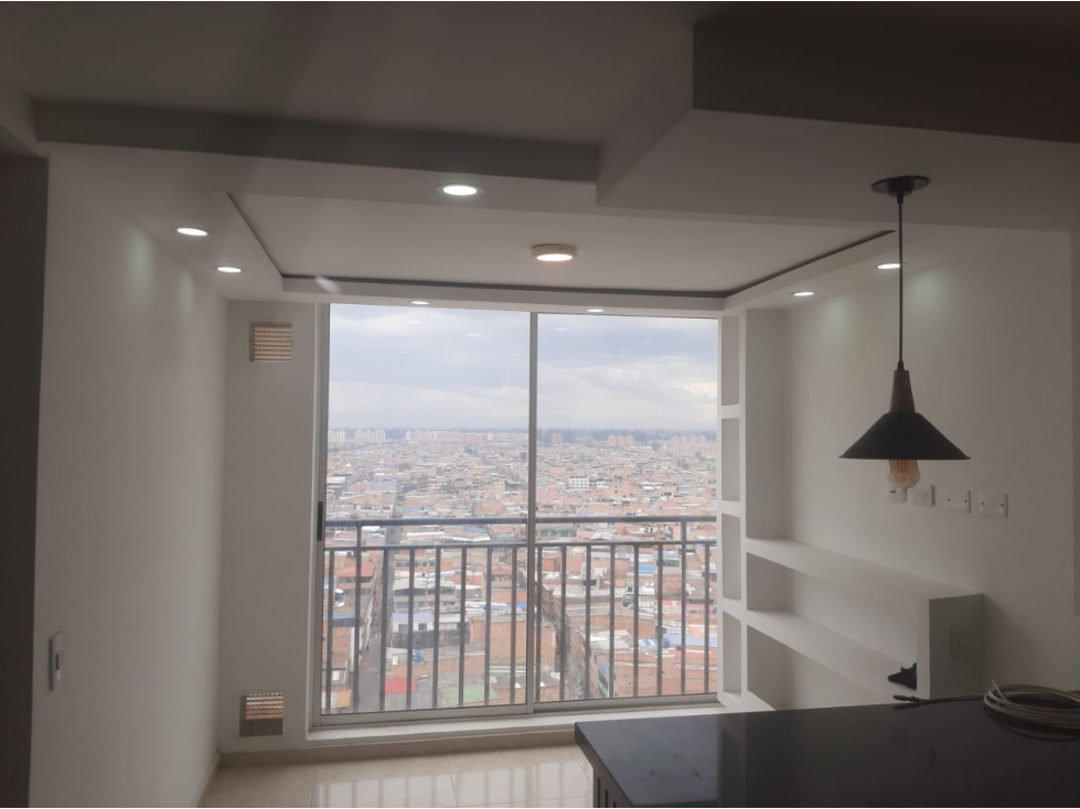 SE ARRIENDA HERMOSO APARTAMENTO SECTOR CASTILLA (SEMI-AMOBLADO) - 1