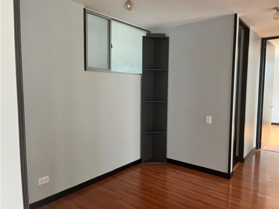 SE ARRIENDA APARTAMENTO SECTOR DE LA FELICIDAD — foto 5