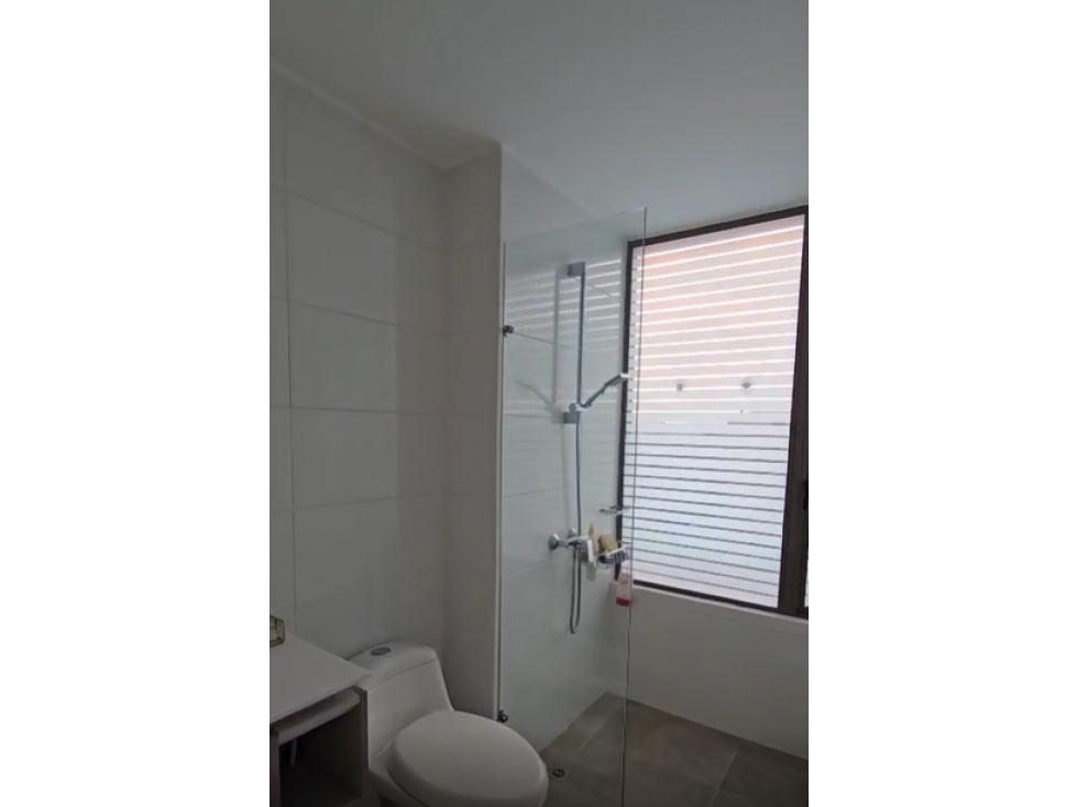 SE ARRIENDA APARTAMENTO CIUDAD SALITRE