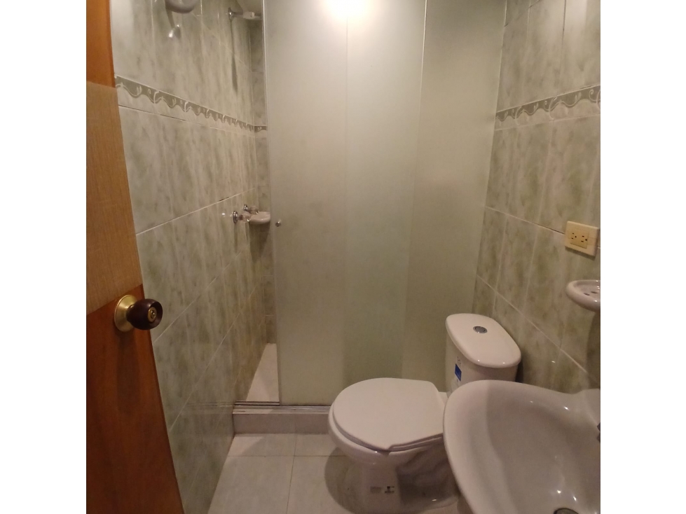 SE ARRIENDA APARTAMENTO CIUDAD SALITRE