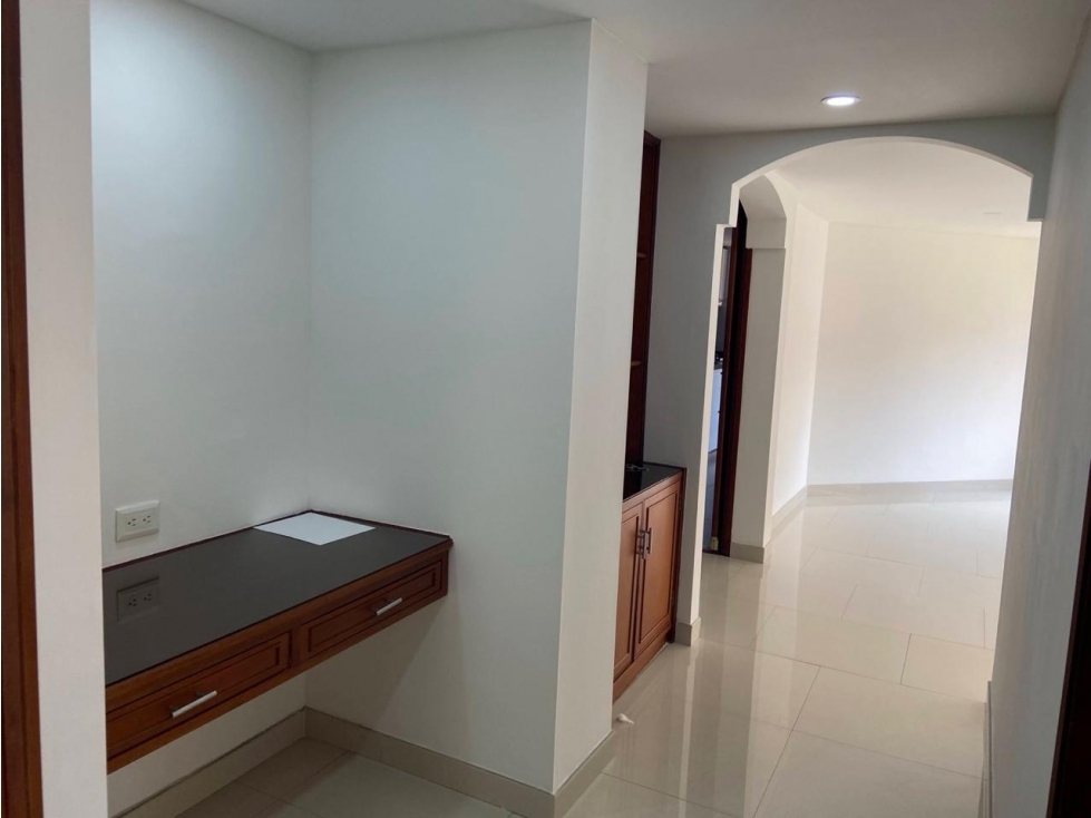 SE ARRIENDA APARTAMENTO CIUDAD SALITRE