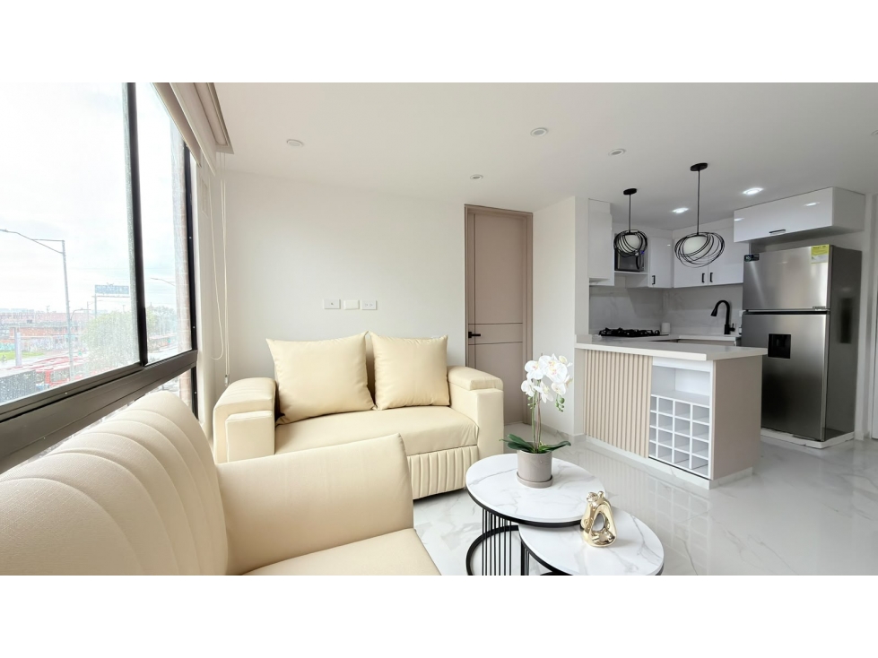 SE ARRIENDA HERMOSO APARTAMENTO AMOBLADO ZONA INDUSTRIAL — foto 2