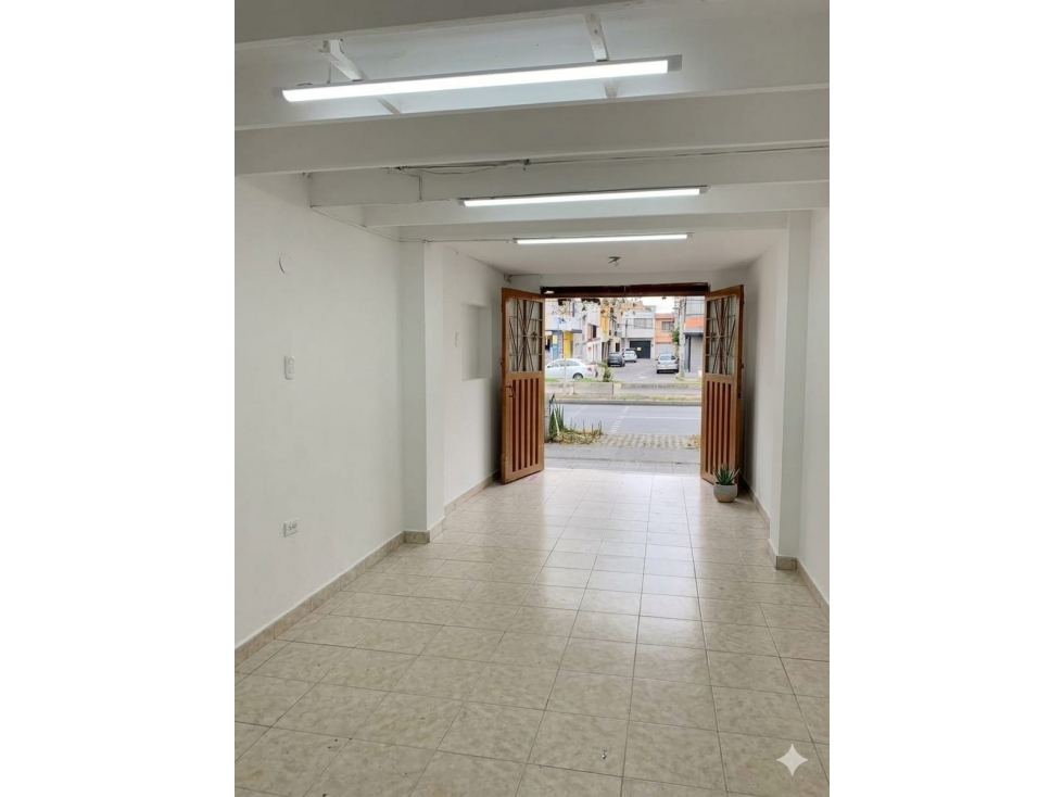 SE ARRIENDA LOCAL SECTOR DE KENNEDY
