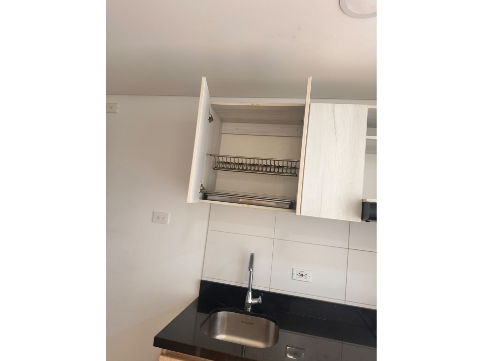 SE ARRIENDA HERMOSO APARTAESTUDIO SECTOR CHAPINERO — foto 4