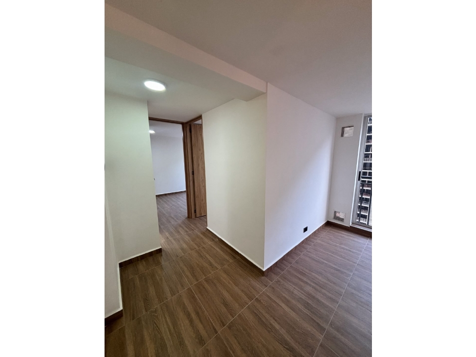SE ARRIENDA HERMOSO APARTAMENTO SECTOR CASTILLA