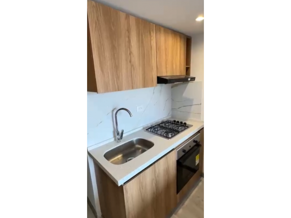 SE ARRIENDA APARTAMENTO CIUDAD SALITRE — foto 2