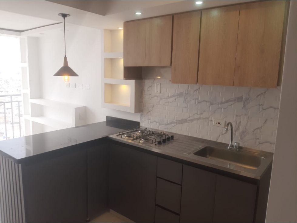 SE ARRIENDA HERMOSO APARTAMENTO SECTOR CASTILLA (SEMI-AMOBLADO) - 2