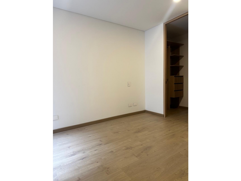 SE ARRIENDA APARTAMENTO EN SECTOR QUINTA PAREDES PARA ESTRENAR — foto 6