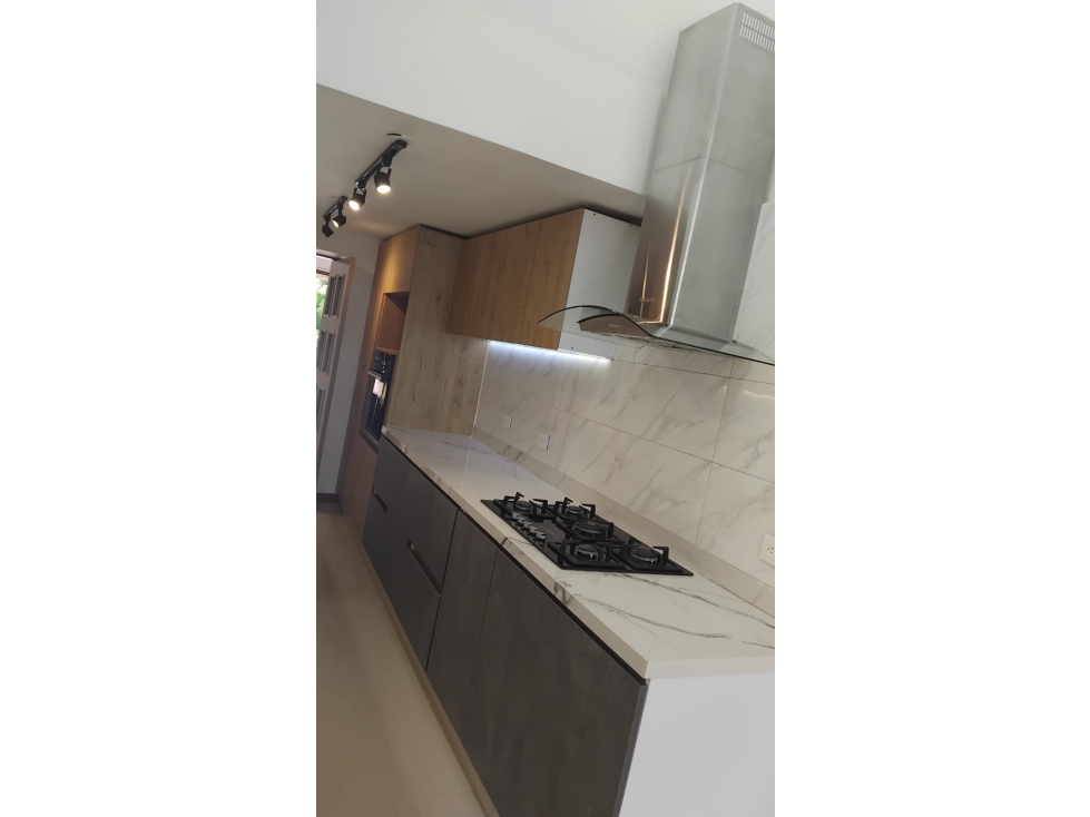 SE ARRIENDA HERMOSA Y EXCLUSIVA CASA EN SUBA - 5