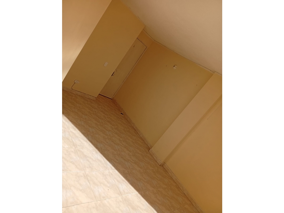 SE ARRIENDA APARTAMENTO CIUDAD SALITRE — foto 2