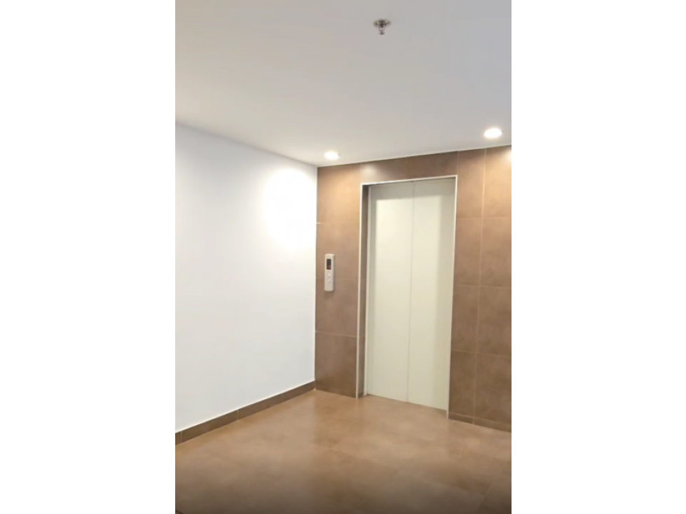 SE ARRIENDA APARTAMENTO CIUDAD SALITRE — foto 2