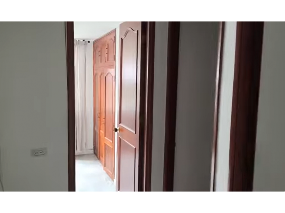 SE ARRIENDA APARTAMENTO CIUDAD SALITRE — foto 2