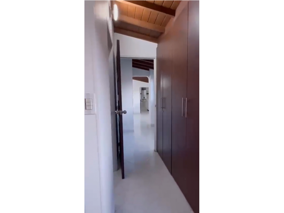 APARTAMENTO DUPLEX RENTA-VENTA QUINTA PAREDES — foto 2