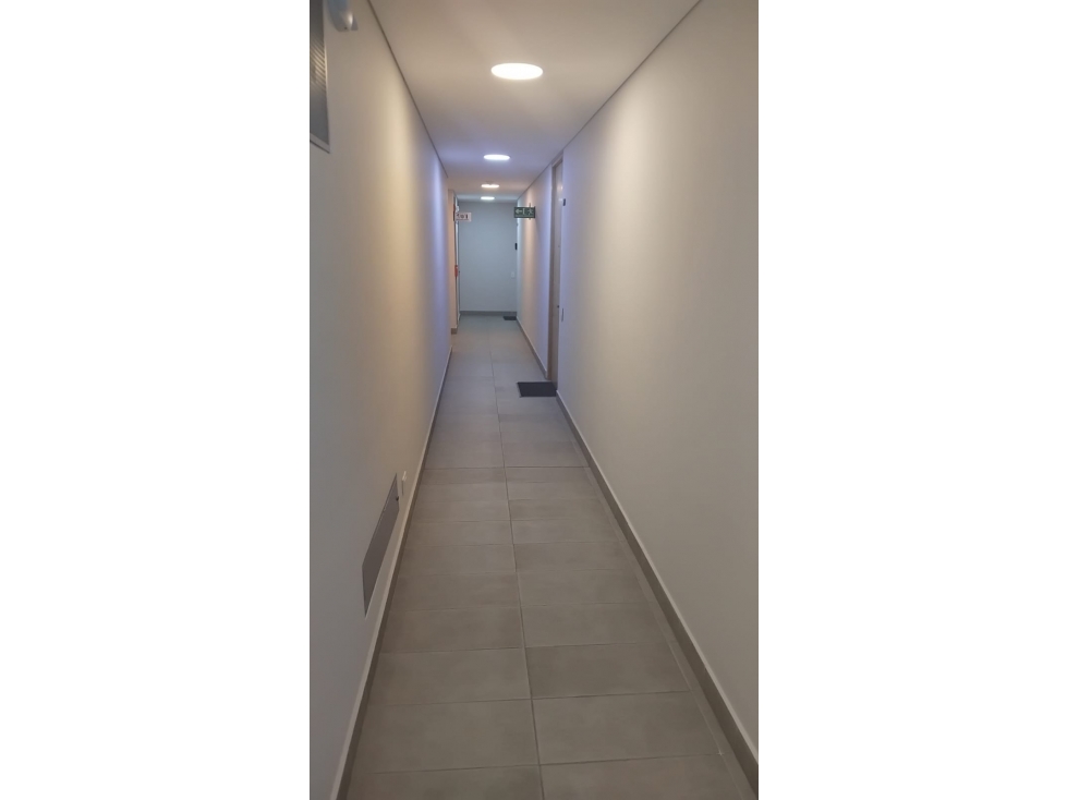 SE ARRIENDA HERMOSO APARTAESTUDIO QUINTA PAREDES — foto 2