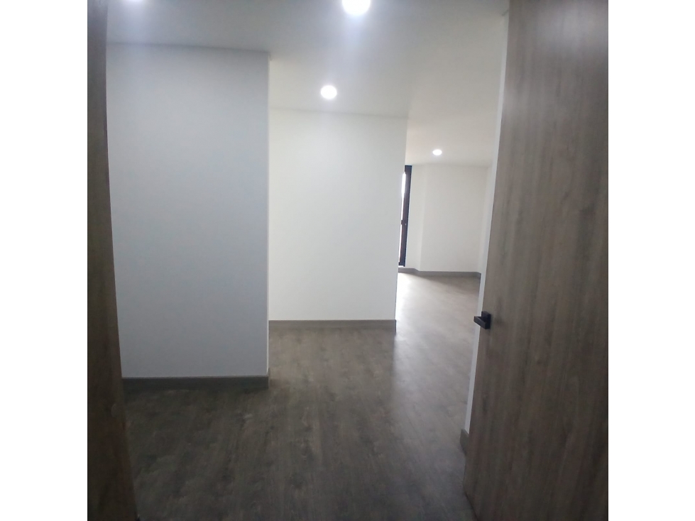 SE VENDE HERMOSO APARTAMENTO EN CHAPINERO — foto 5