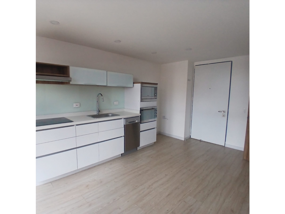 SE ARRIENDA HERMOSO APARTAESTUDIO EN CHAPINERO — foto 4
