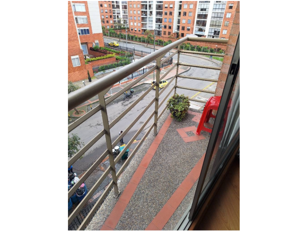 SE ARRIENDA HERMOSO APARTAMENTO AMOBLADO SECTOR SALITRE (CESION) — foto 3
