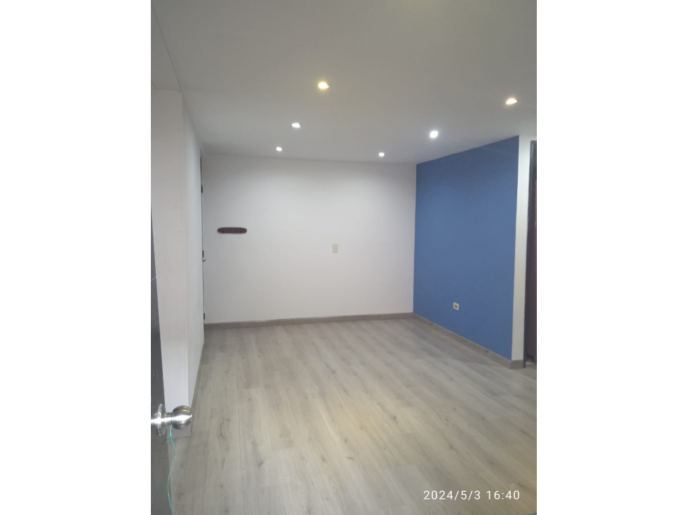 SE VENDE APARTAMENTO EN SECTOR HAYUELOS — foto 3