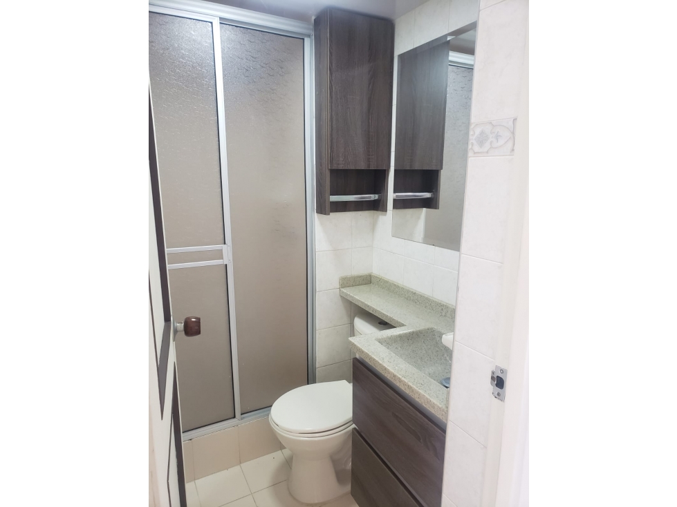 SE ARRIENDA APARTAMENTO EN SALITRE — foto 3