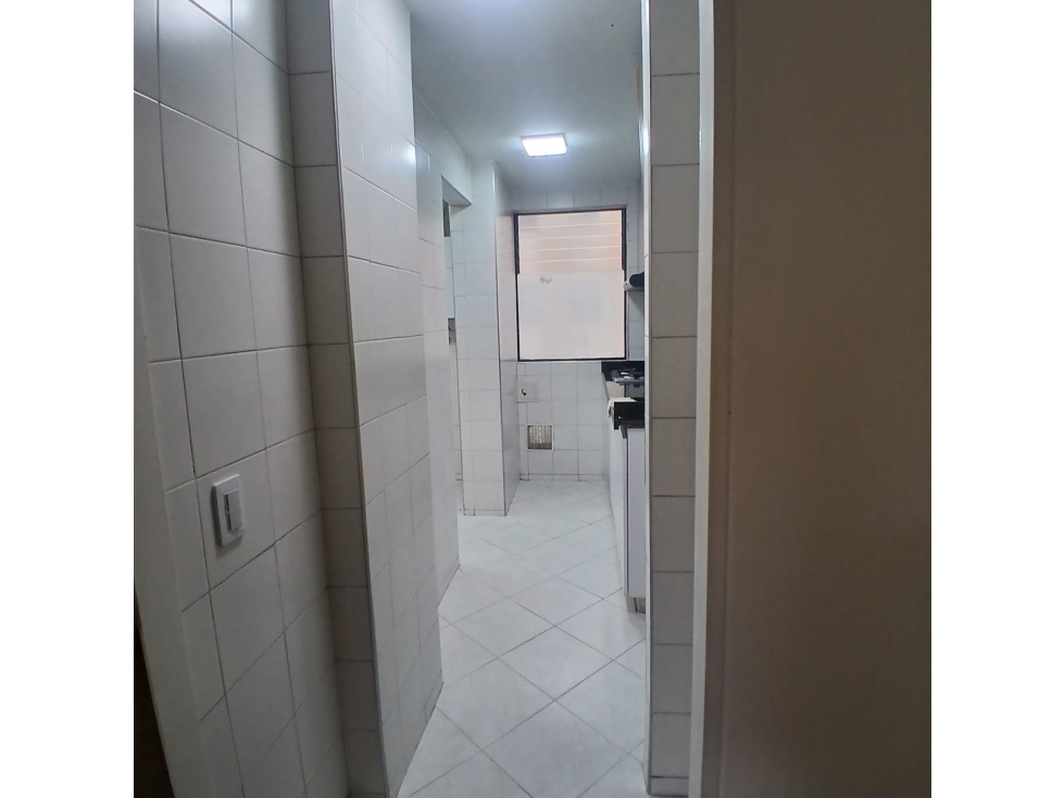 SE ARRIENDA APARTAMENTO CIUDAD SALITRE - 3