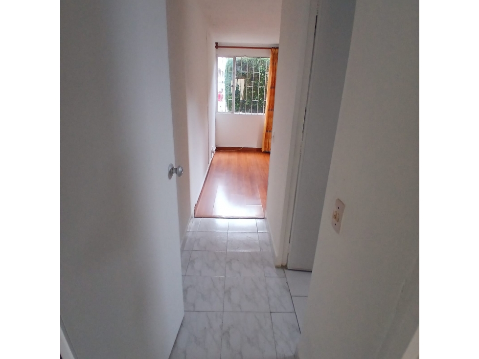 SE ARRIENDA APARTAMENTO MAZUREN — foto 2