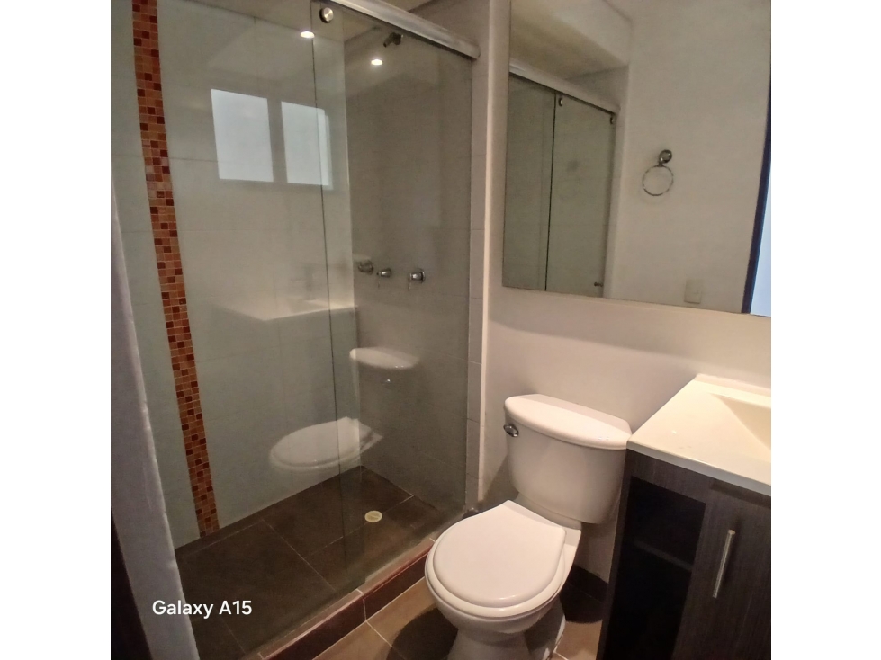 SE VENDE APARTAMENTO EN HAYUELOS — foto 3