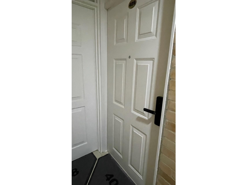 SE ARRIENDA APARTAMENTO AMOBLADO EN LA COLINA — foto 3