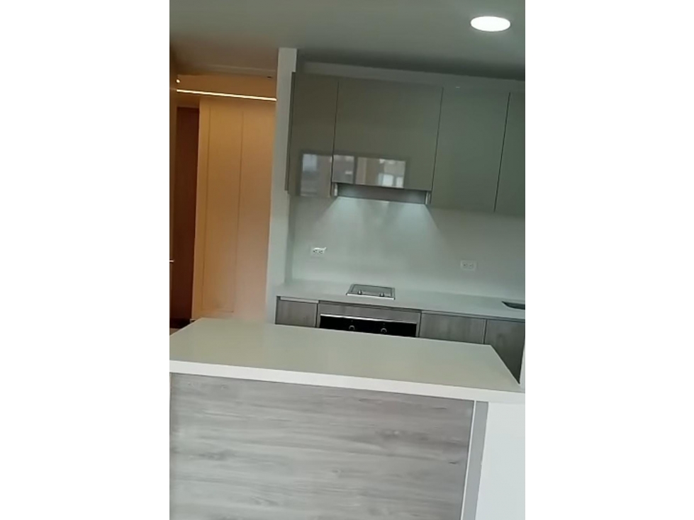 SE ARRIENDA HERMOSO APARTAESTUDIO SECTOR SALITRE - 3