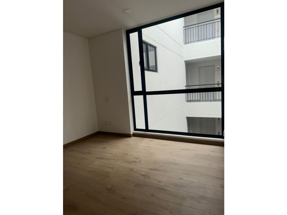 SE VENDE APARTAESTUDIO SALITRE ORIENTAL QUINTA PAREDES PARA ESTRENAR — foto 3