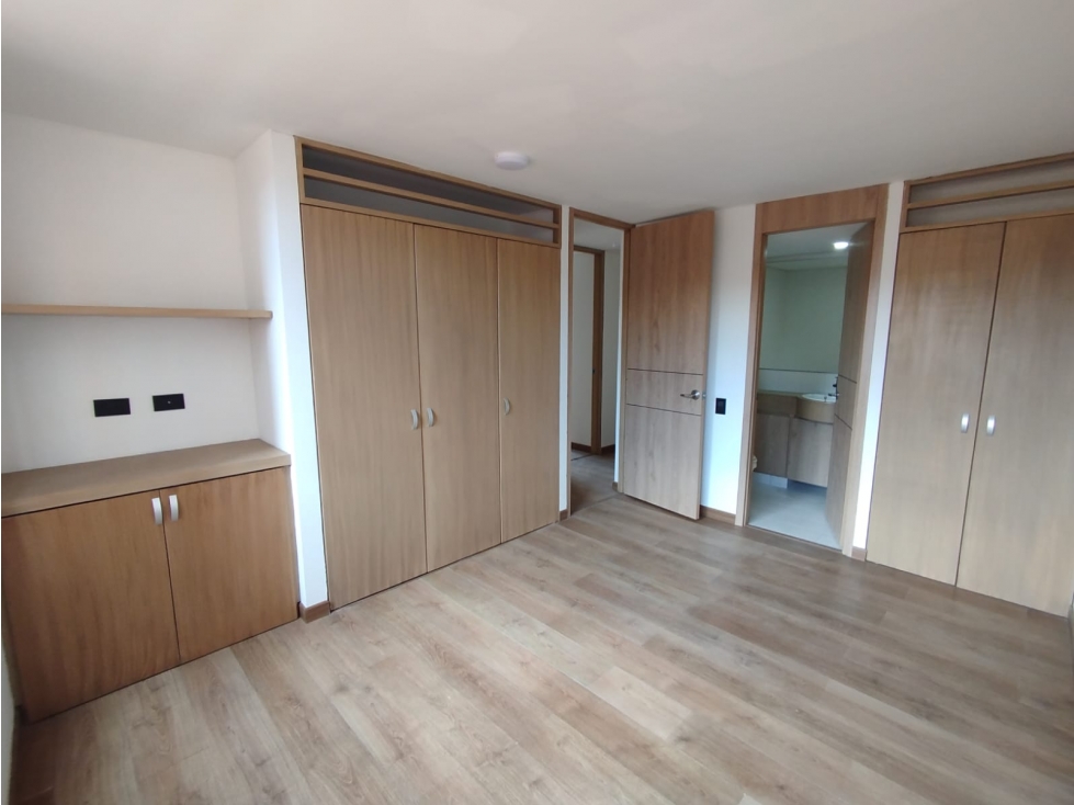 se vende apartamento en salitre — foto 4
