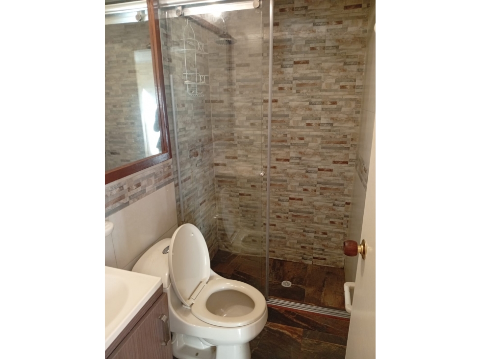 SE ARRIENDA APARTAMENTO CIUDAD SALITRE — foto 4