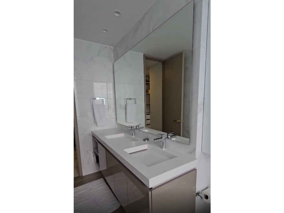 SE ARRIENDA APARTAMENTO CIUDAD SALITRE — foto 4