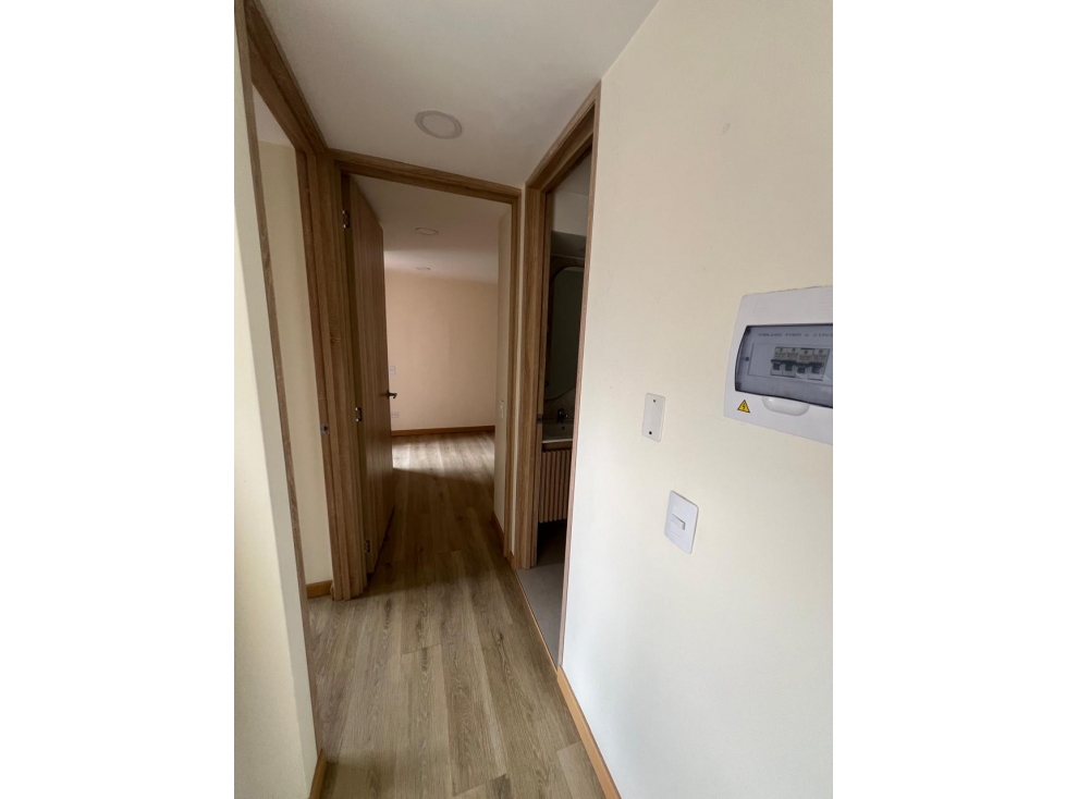 SE ARRIENDA APARTAMENTO EN NUEVA CASTILLA — foto 4