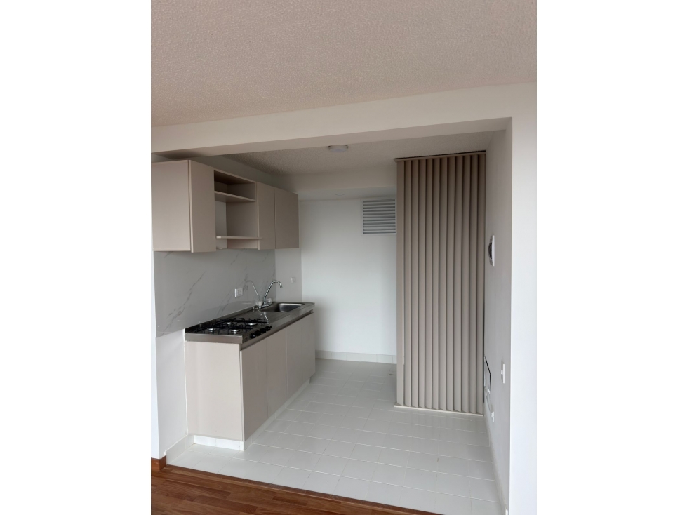 SE ARRIENDA HERMOSO APARTAMENTO SECTOR SALITRE