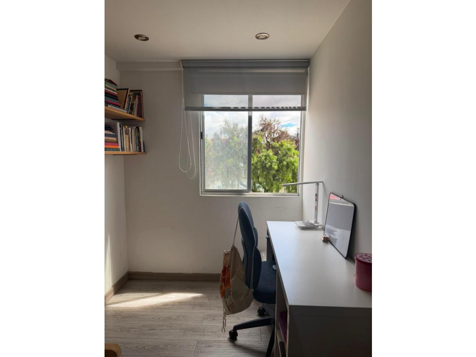 SE VENDE APARTAMENTO SECTOR LOS MARTIRES — foto 5