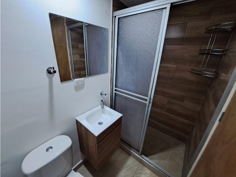 SE ARRIENDA HERMOSO APARTAMENTO SECTOR LA FELICIDAD — foto 3