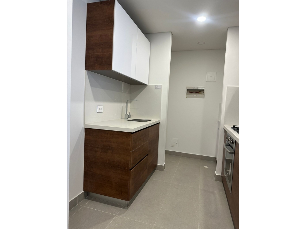 SE ARRIENDA APARTAMENTO EN SECTOR QUINTA PAREDES PARA ESTRENAR — foto 4