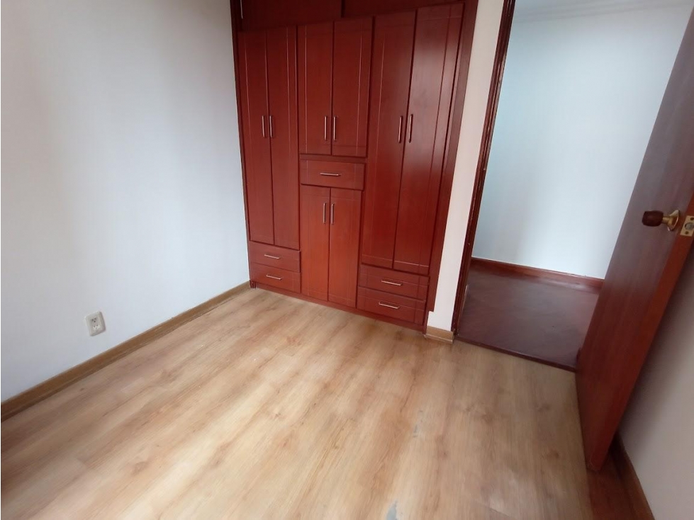 SE ARRIENDA APARTAMENTO BARRIOS UNIDOS — foto 5
