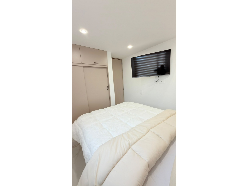 SE ARRIENDA HERMOSO APARTAMENTO AMOBLADO ZONA INDUSTRIAL — foto 6