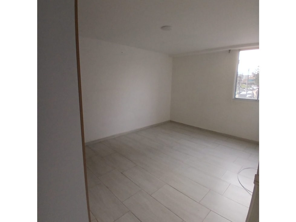 SE VENDE APARTAMENTO EN PUENTE ARANDA — foto 6