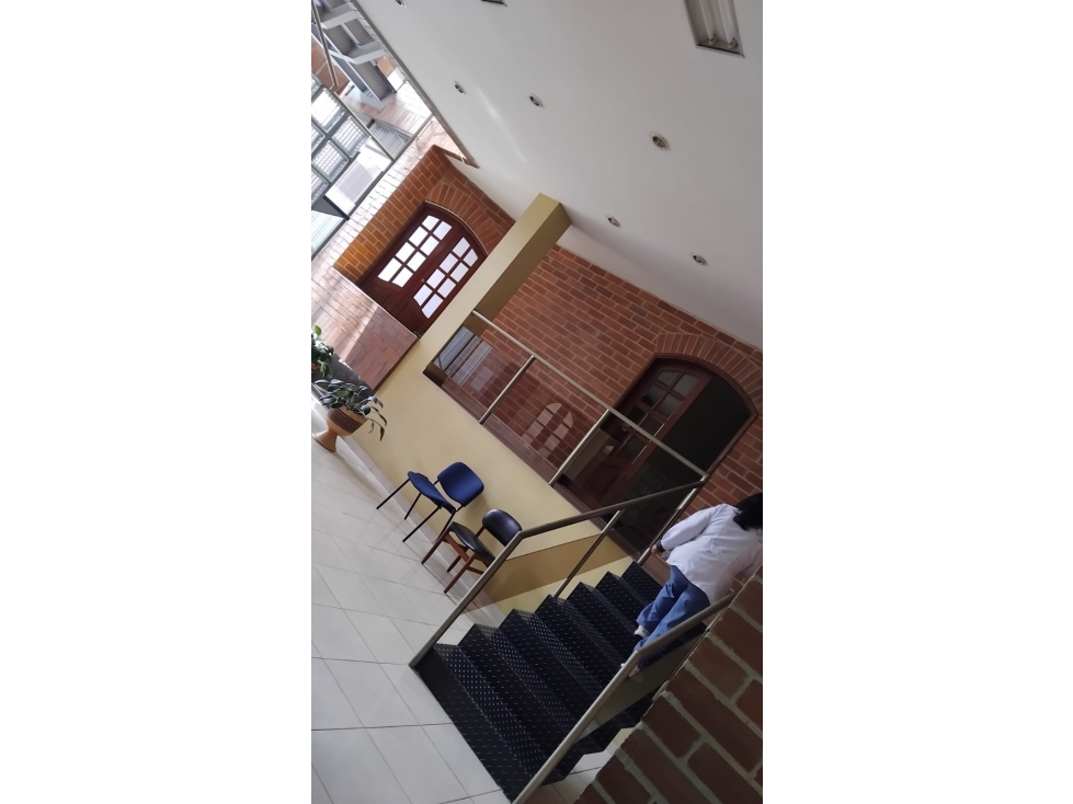SE VENDE EDIFICIO ADMINISTRATIVO EN ANTONIO NARIÑO — foto 4