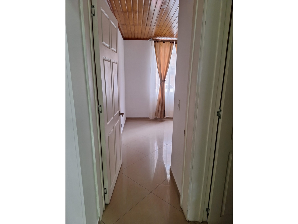 SE ARRIENDA APARTAMENTO CIUDAD SALITRE — foto 2