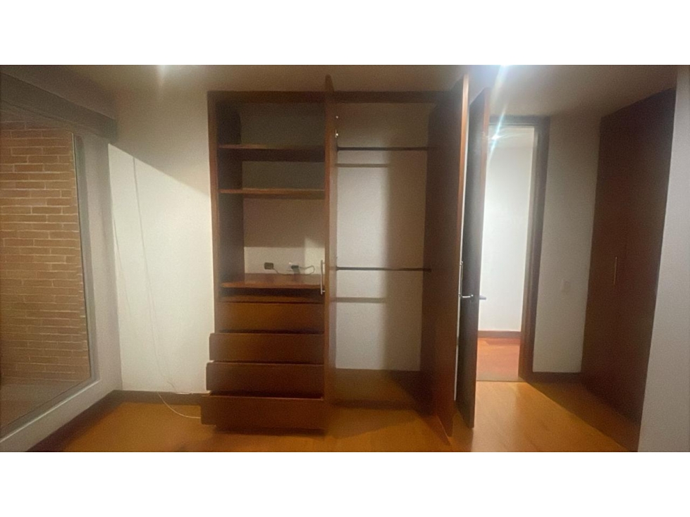 SE VENDE HERMOSO APARTAMENTO EN CHAPINERO — foto 6