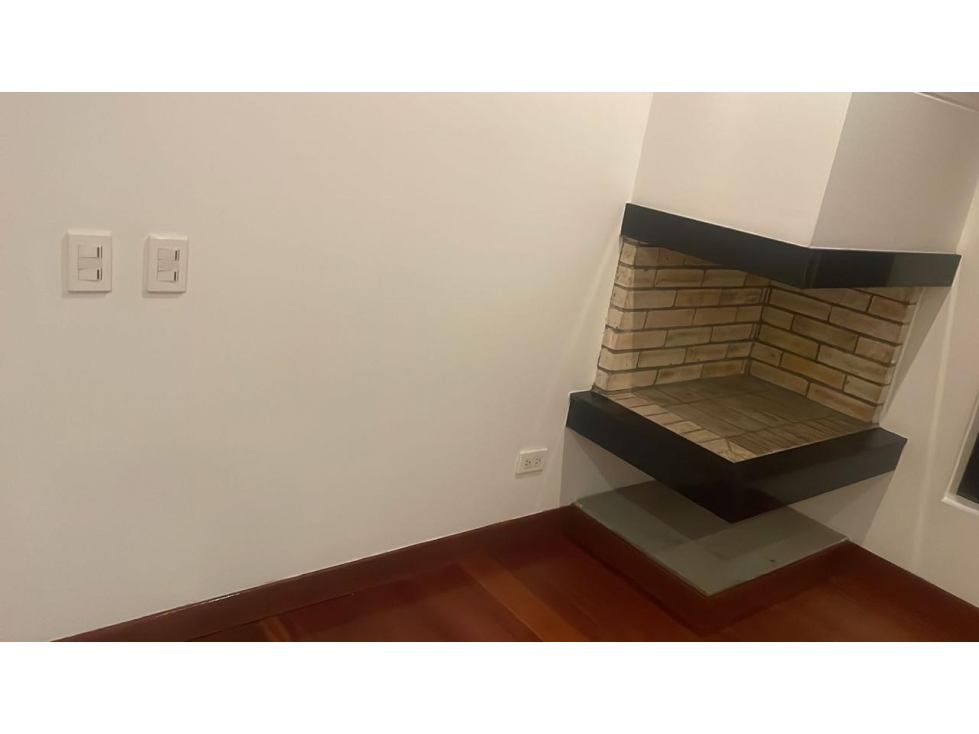 SE VENDE HERMOSO APARTAMENTO EN CHAPINERO — foto 4