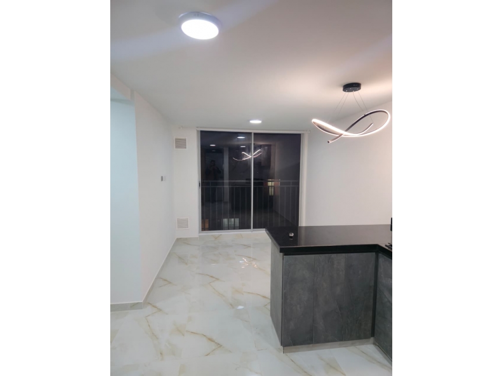 SE ARRIENDA MODERNO APARTAMENTO EN FONTIBON — foto 3