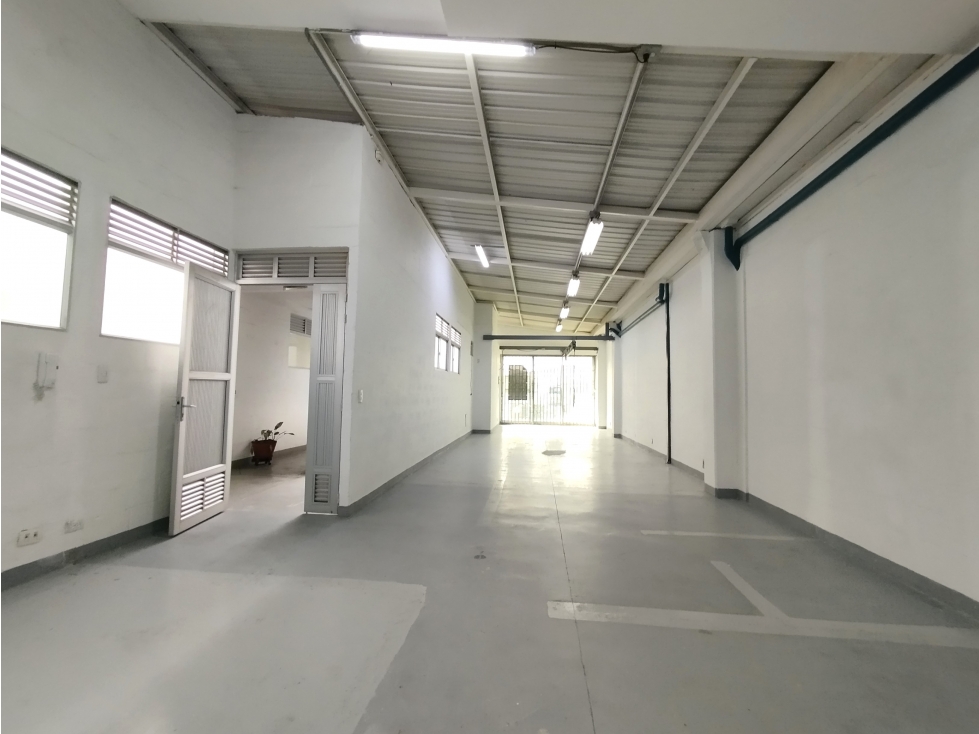ARRIENDO BODEGA EN GUAYABAL — foto 2