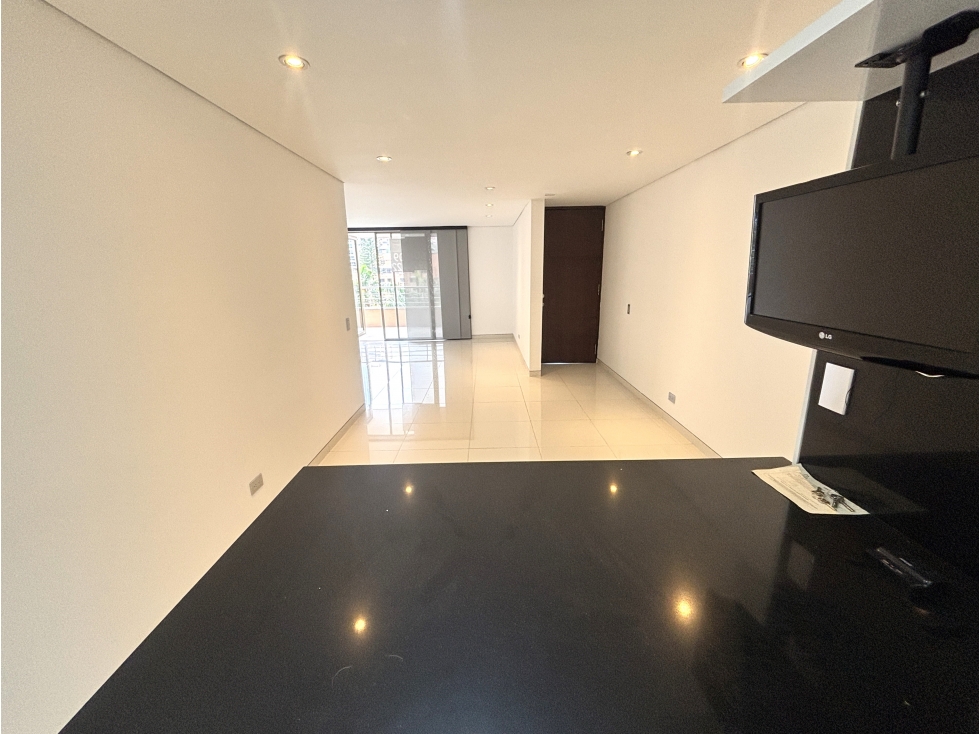 ARRIENDO APARTAMENTO EN POBLADO - ALEJANDRIA — foto 4