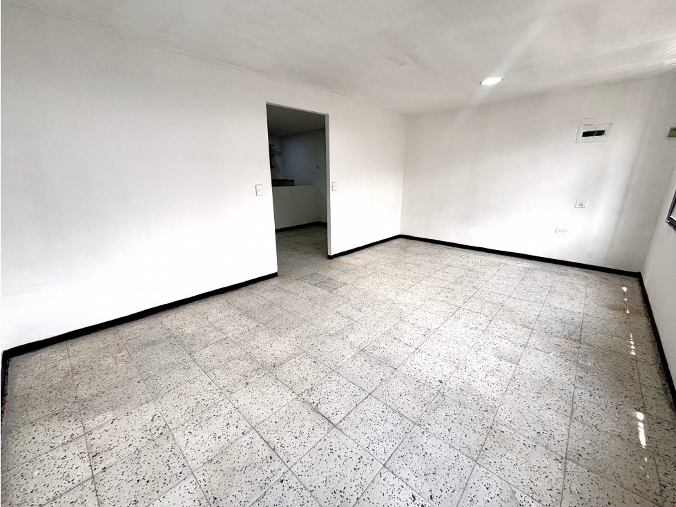 ARRIENDO APARTAESTUDIO EN BARRIO COLOMBIA — foto 2
