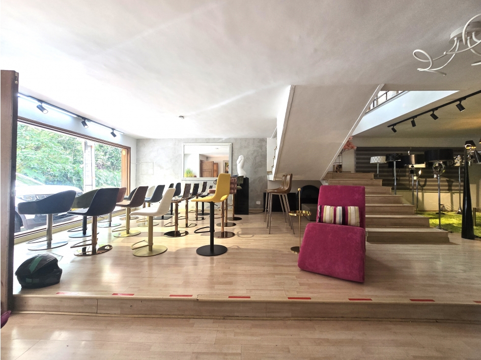 ARRIENDO CASA LOCAL DE DOS NIVELES EN POBLADO - PATIO BONITO — foto 4