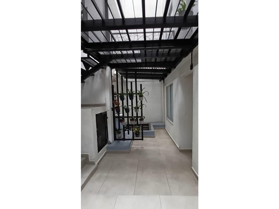 EN VENTA EDIFICIO DE 10 APARTAMENTOS 2 LOCALES LA LEONORA MANIZALES - 2